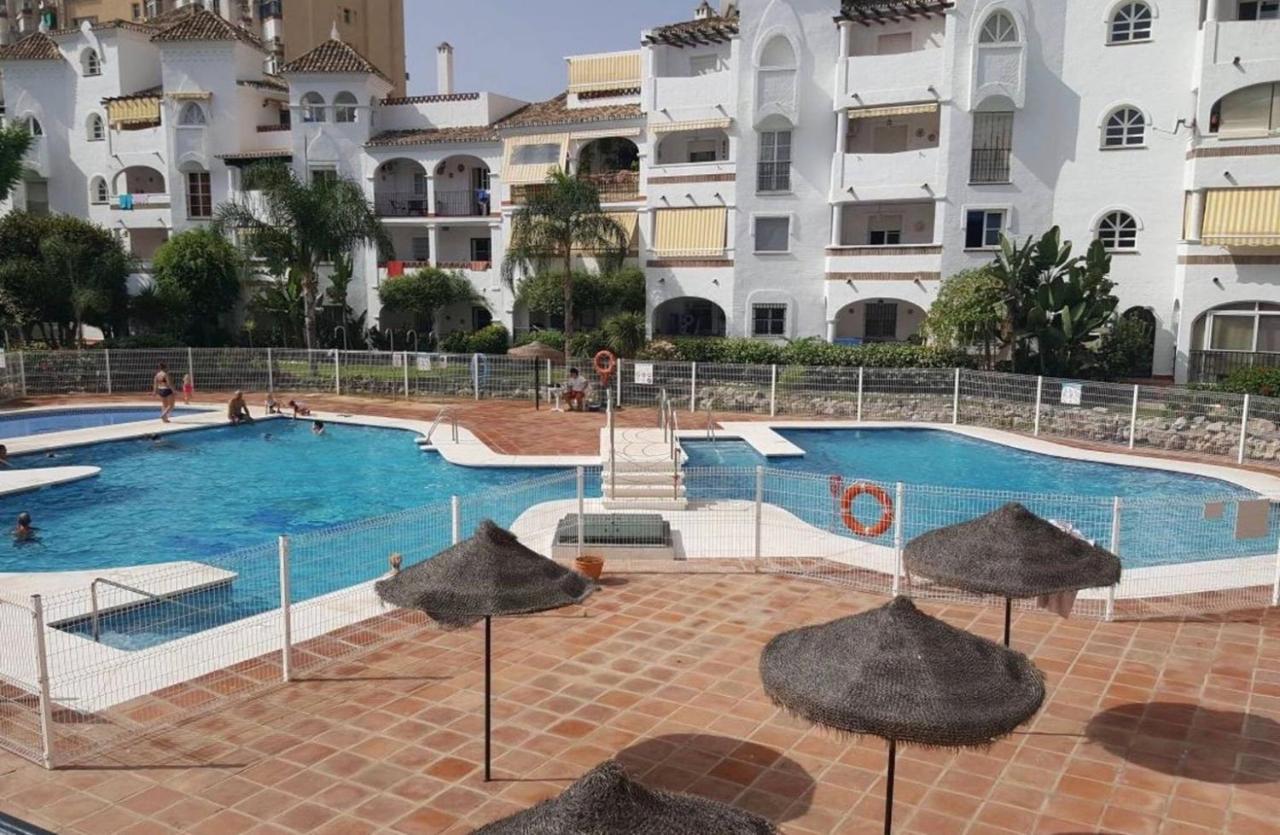 M&J Benalmadena Retreat Apartment Exterior photo