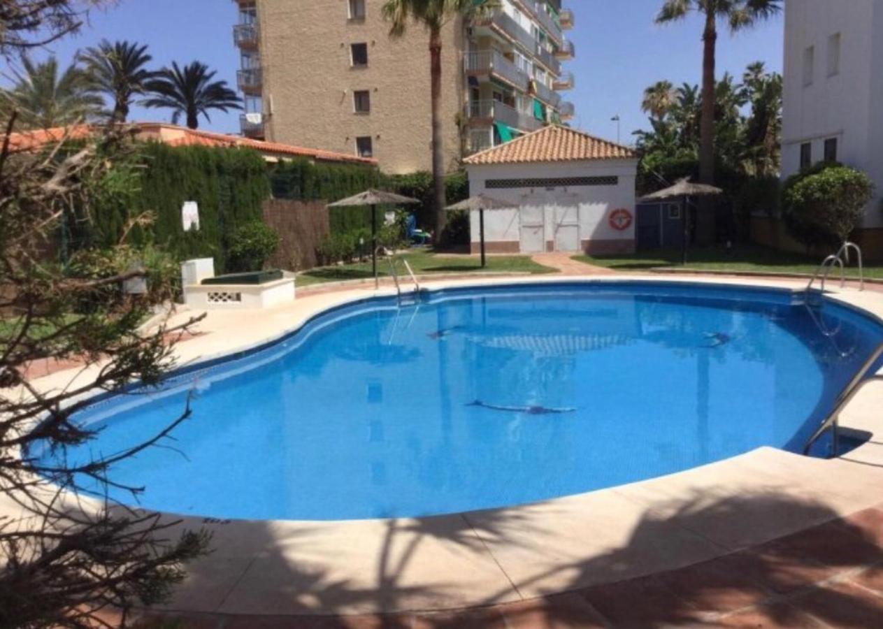 M&J Benalmadena Retreat Apartment Exterior photo