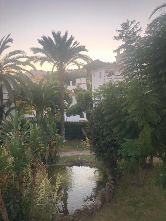 M&J Benalmadena Retreat Apartment Exterior photo