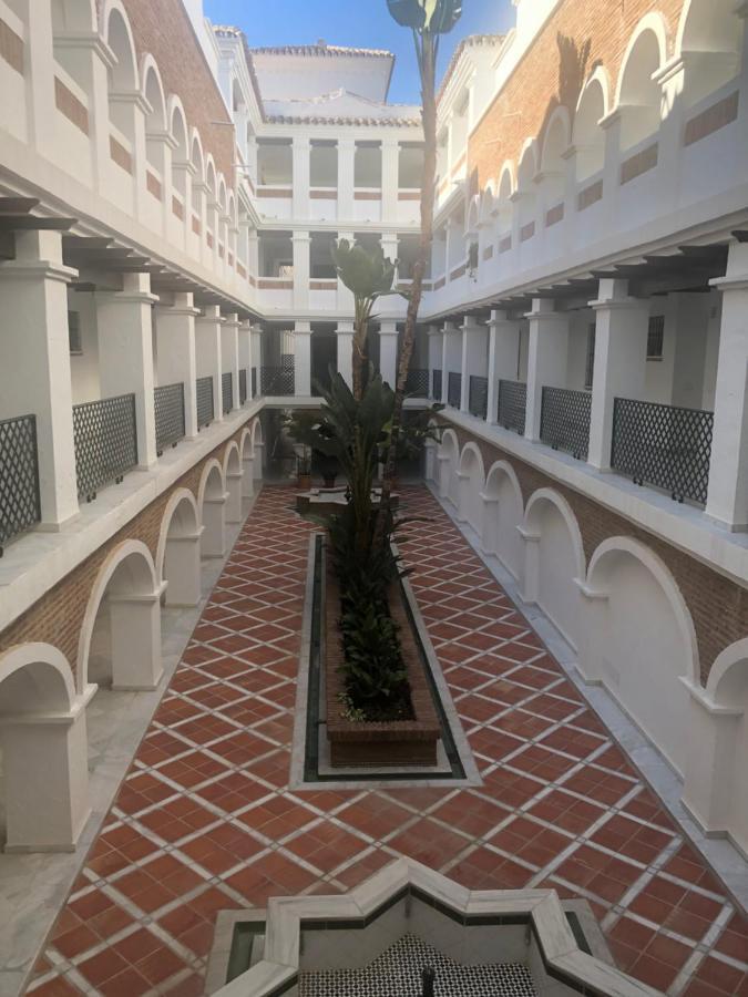 M&J Benalmadena Retreat Apartment Exterior photo
