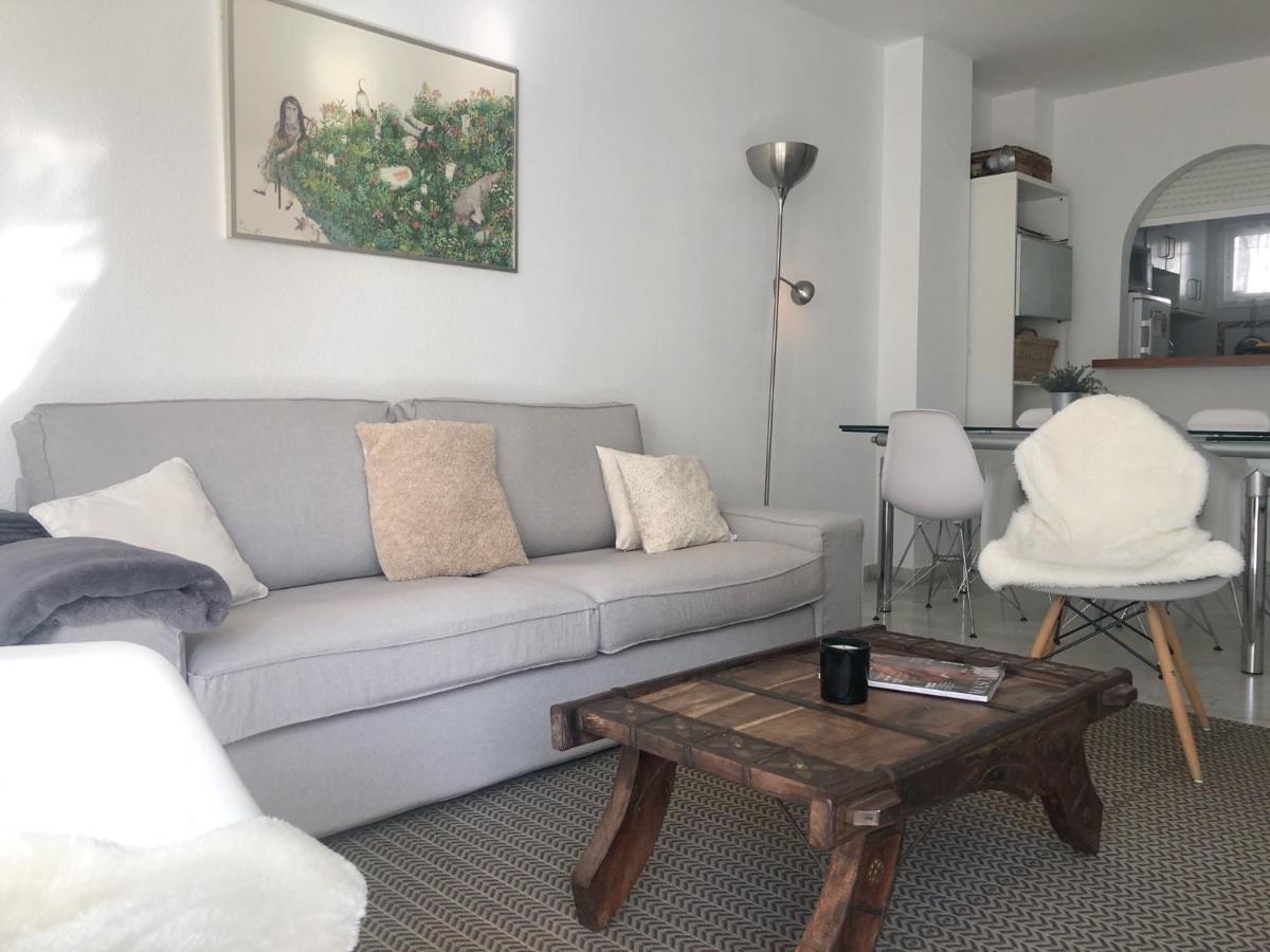 M&J Benalmadena Retreat Apartment Exterior photo